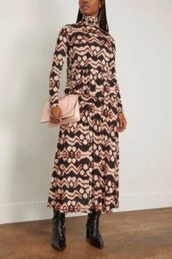 Ulla Luxe Sales Store -Ulla Luxe Sales Store 297367 1